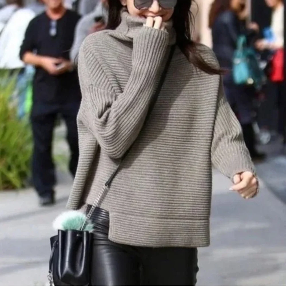 Aritzia Babaton Mika Wool and Cashmere Turtleneck Ribbed Knit Sweater - Picture 2 of 13